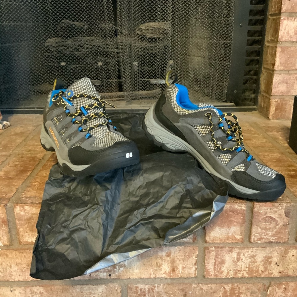Merrell size 8 - Picture 6 of 6